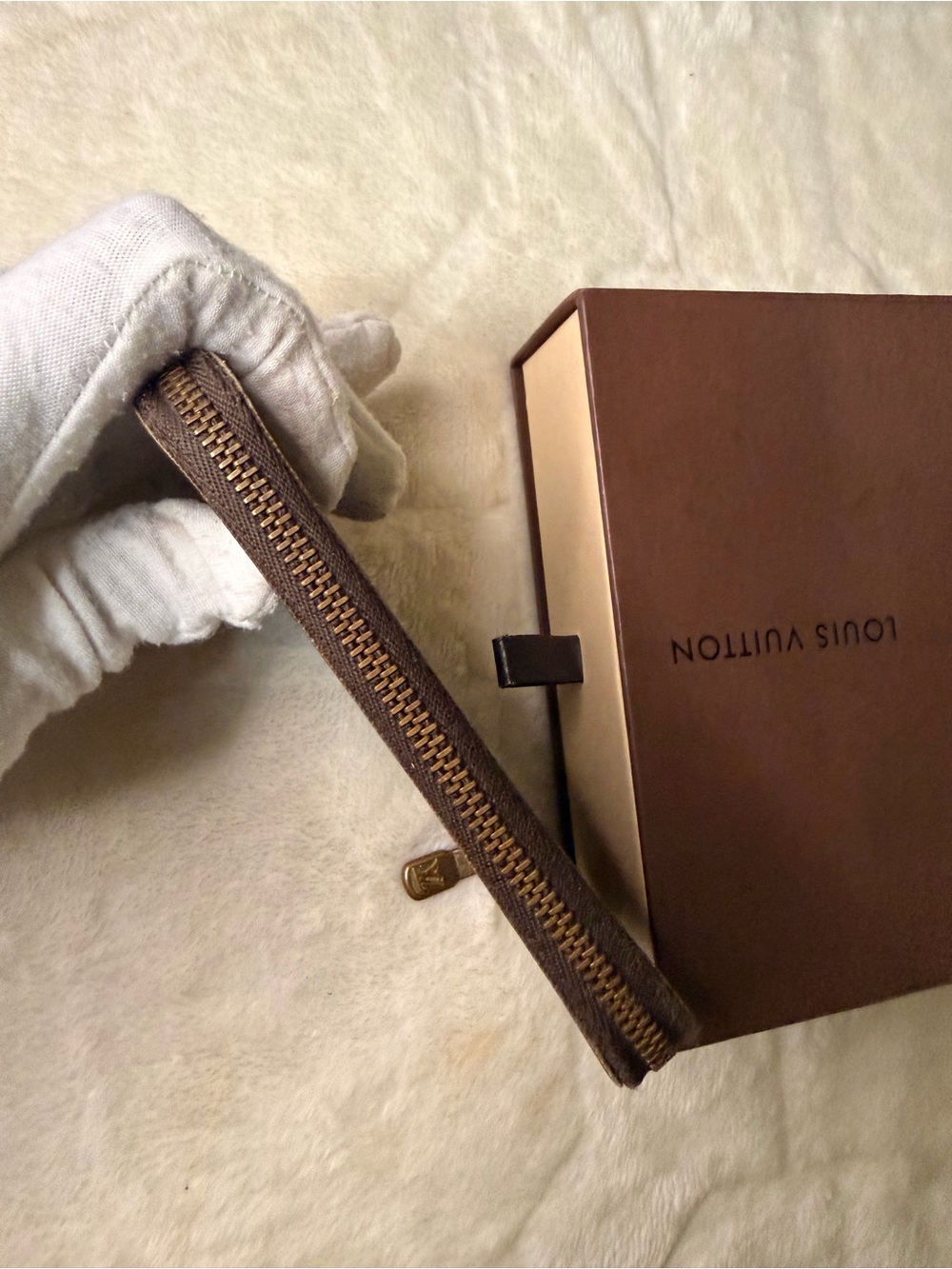 Louis Vuitton RARE Zippy zip around 6 key Cles/ card holder - Picture 7 of 16